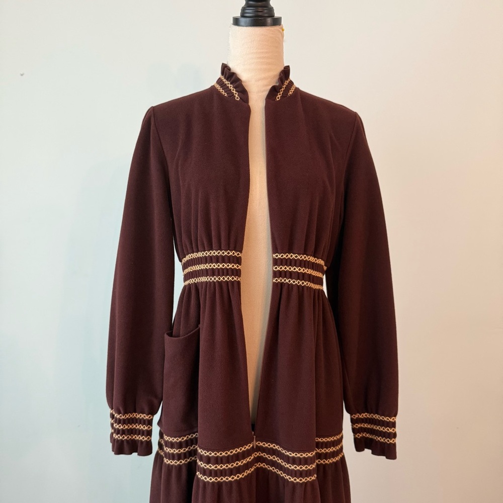 Vintage Vassarette Prairie Nightgown Brown w/ Gold Trim – 1970s - Picture 10 of 12